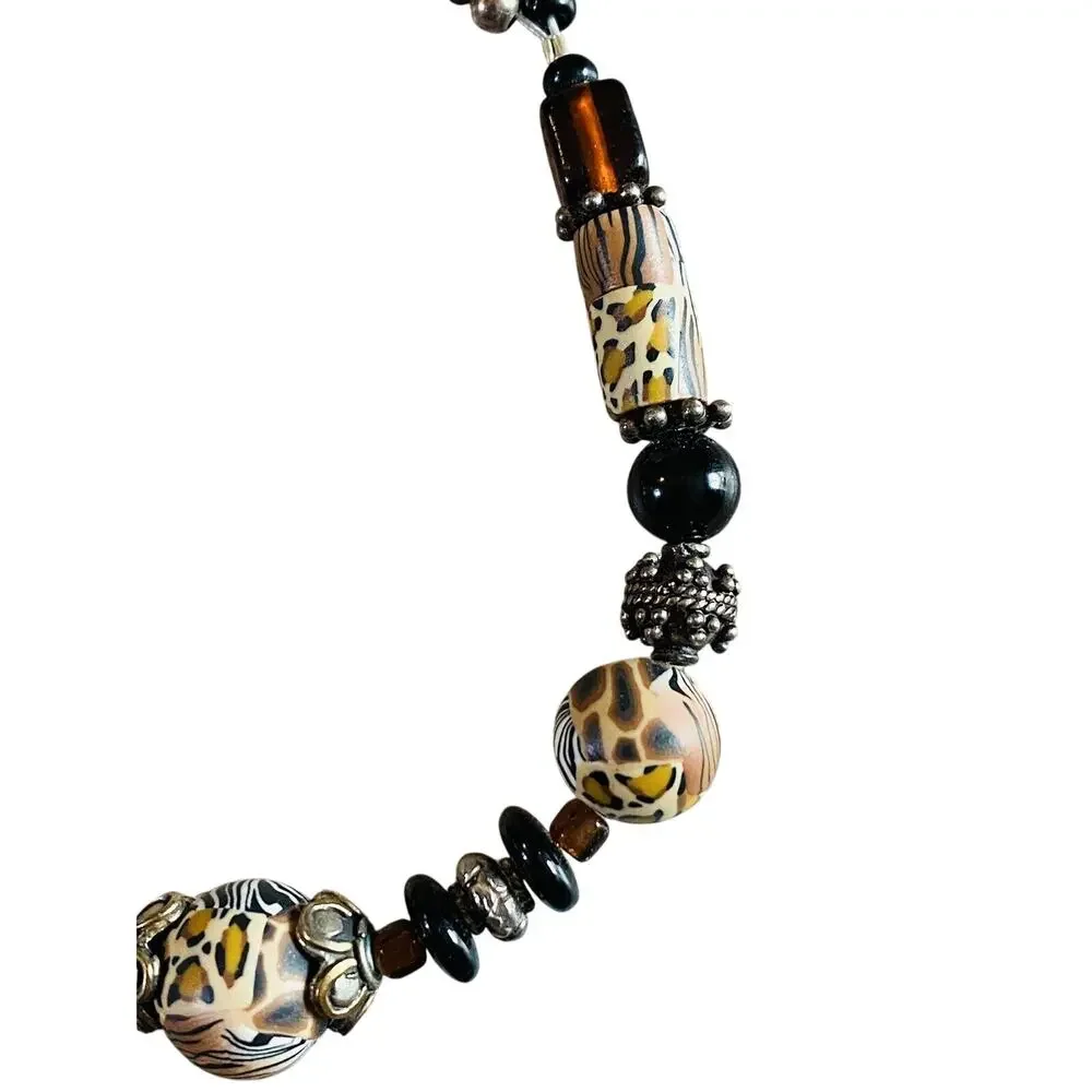 Vintage 1987 Maiden Vermont DP Ltd Lion Beaded Bracelet Signed 8.5